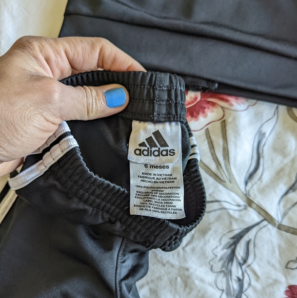 Adidas baby set - Picture 3 of 4